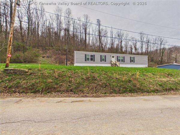 1820 Mundy Hollow Road, Charleston, WV 25312