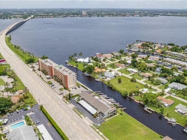 1754 Cape Coral PKWY E, Unit 109, CAPE CORAL, FL 33904