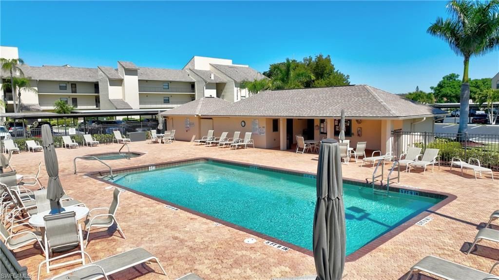 13240 White Marsh Ln, Unit 4, Fort Myers, FL 33912 Photo