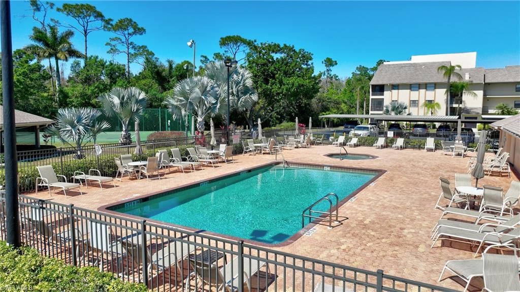 13240 White Marsh Ln, Unit 4, Fort Myers, FL 33912 Photo