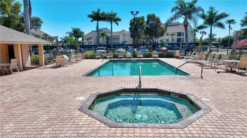 13240 White Marsh Ln, Unit 4, Fort Myers, FL 33912 Photo