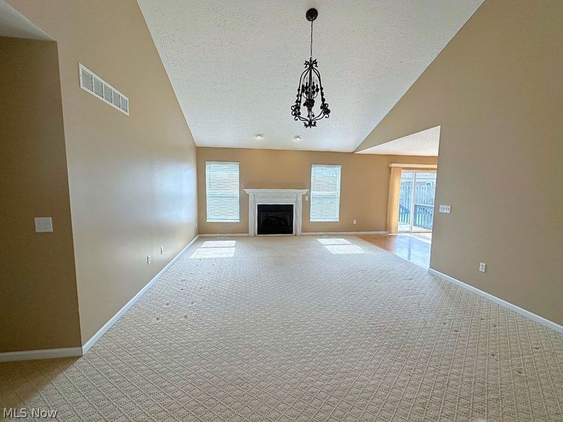 613 Ericston Court, Painesville, OH 44077 Photo 2