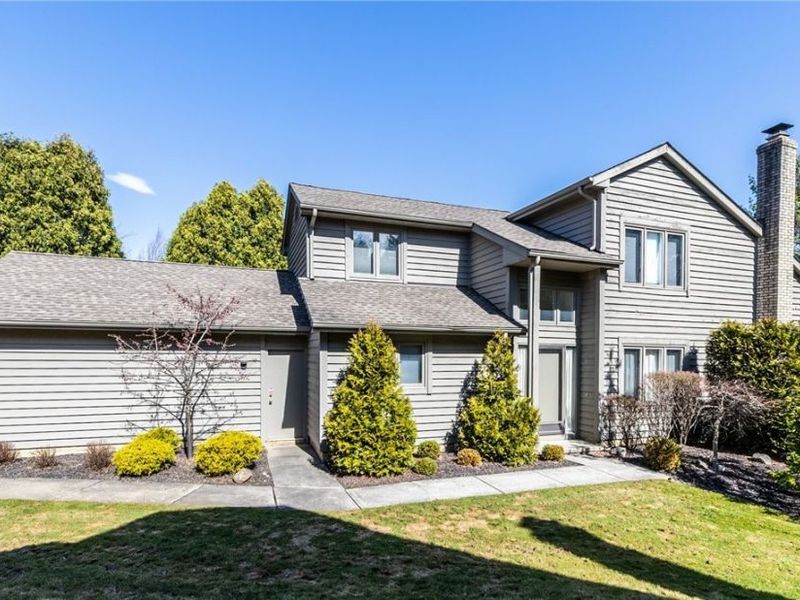 4 Chelsea Court, Beachwood, OH 44122 Photo 1