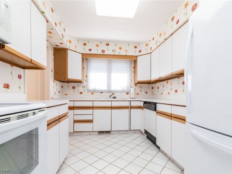 4 Chelsea Court, Beachwood, OH 44122 Photo 11