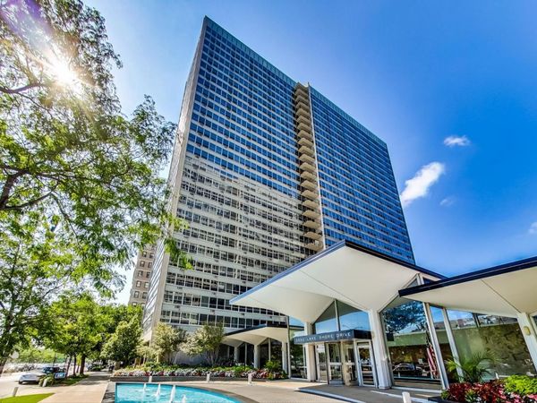 3550 N Lake Shore Drive , Unit 1702, Chicago, IL 60657