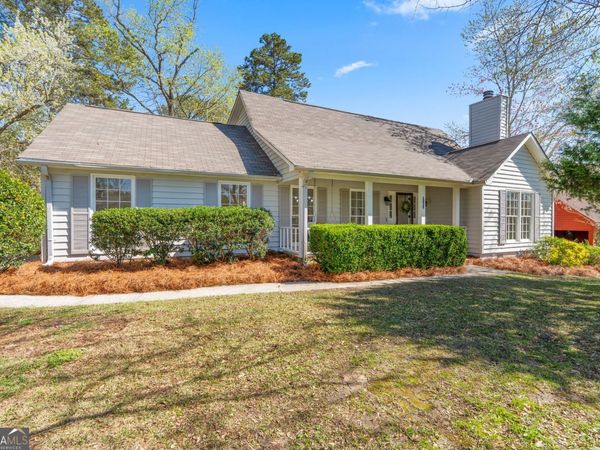 6806 Bay Point Drive, Macon, GA 31220