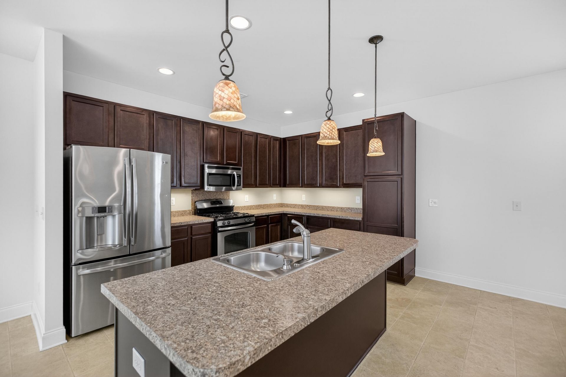 322 Weeping Willow Way Photo 6