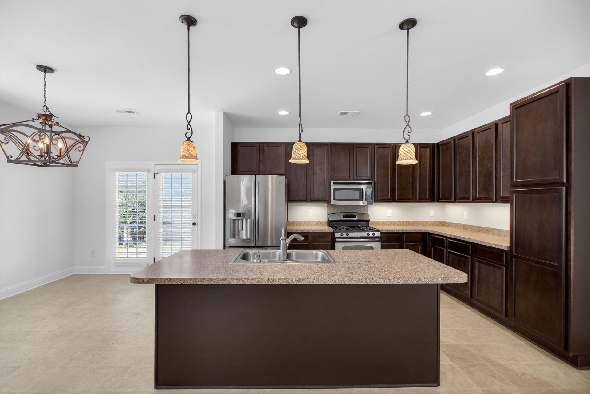 322 Weeping Willow Way Photo 7