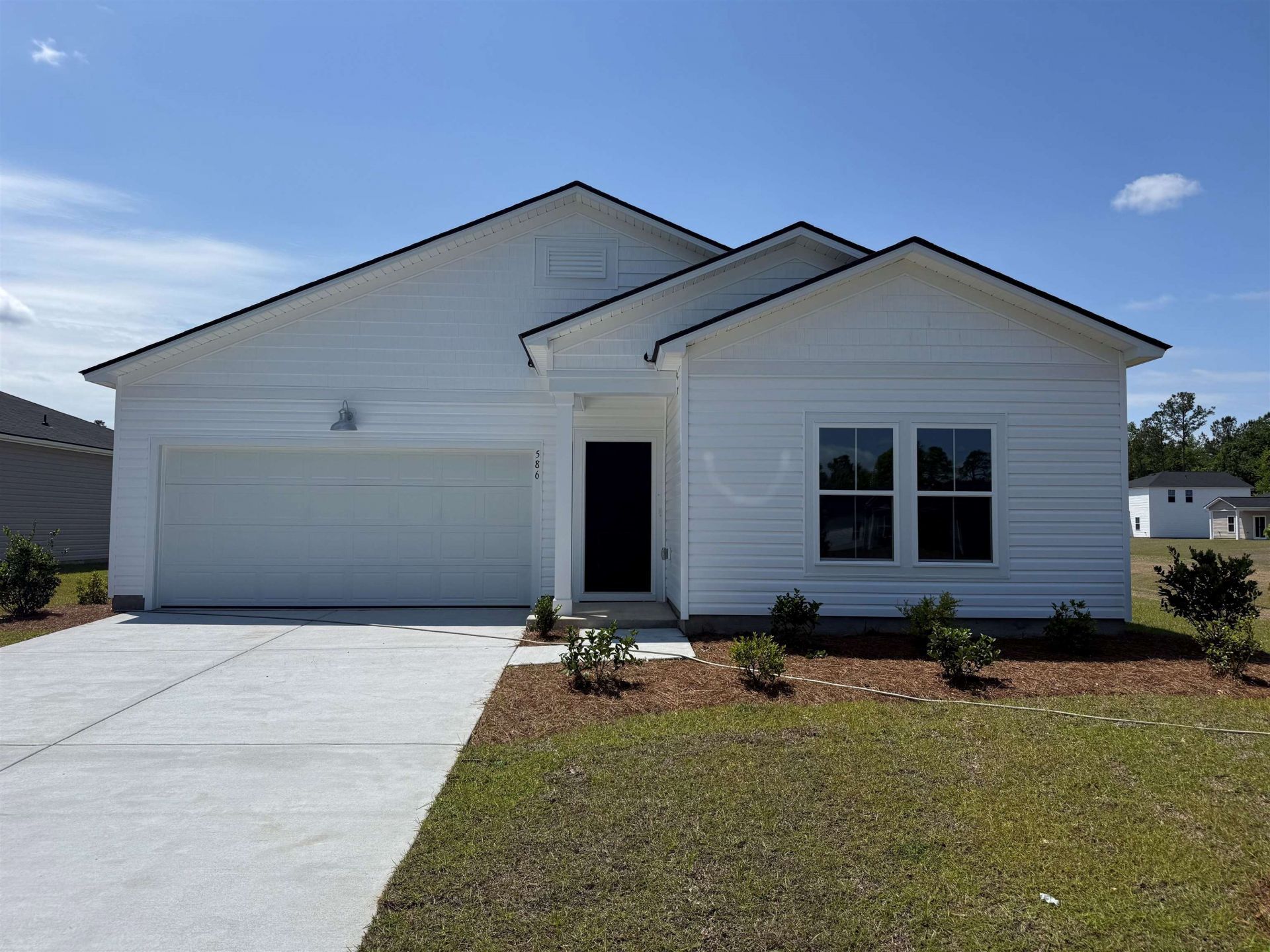 586 Runaway Train Dr, Loris, SC 29569 Main Photo