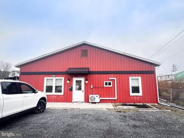 35 RODNEY STREET, MILROY, PA 17063