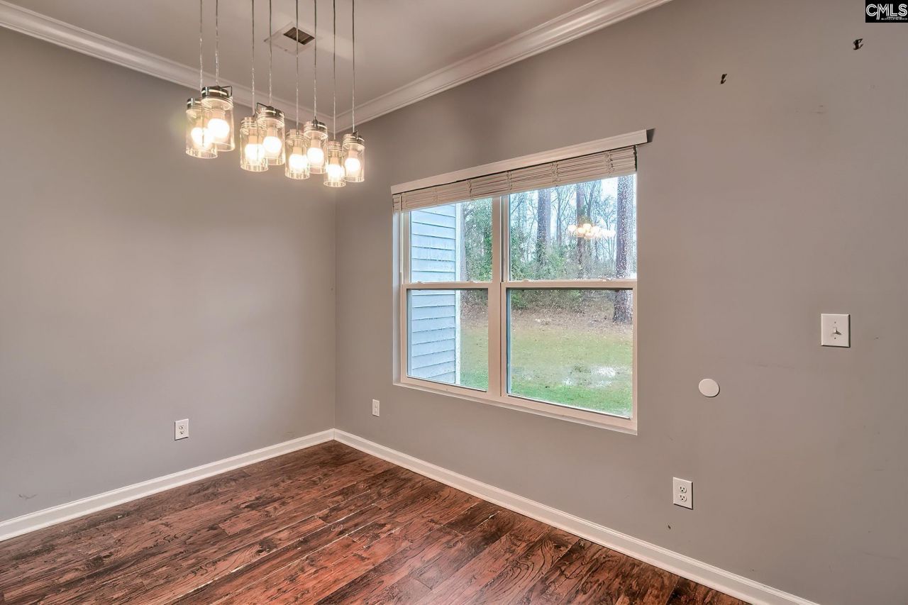 1549 Brentwood Drive Photo 10