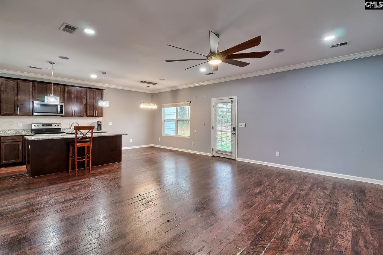 1549 Brentwood Drive Photo 13