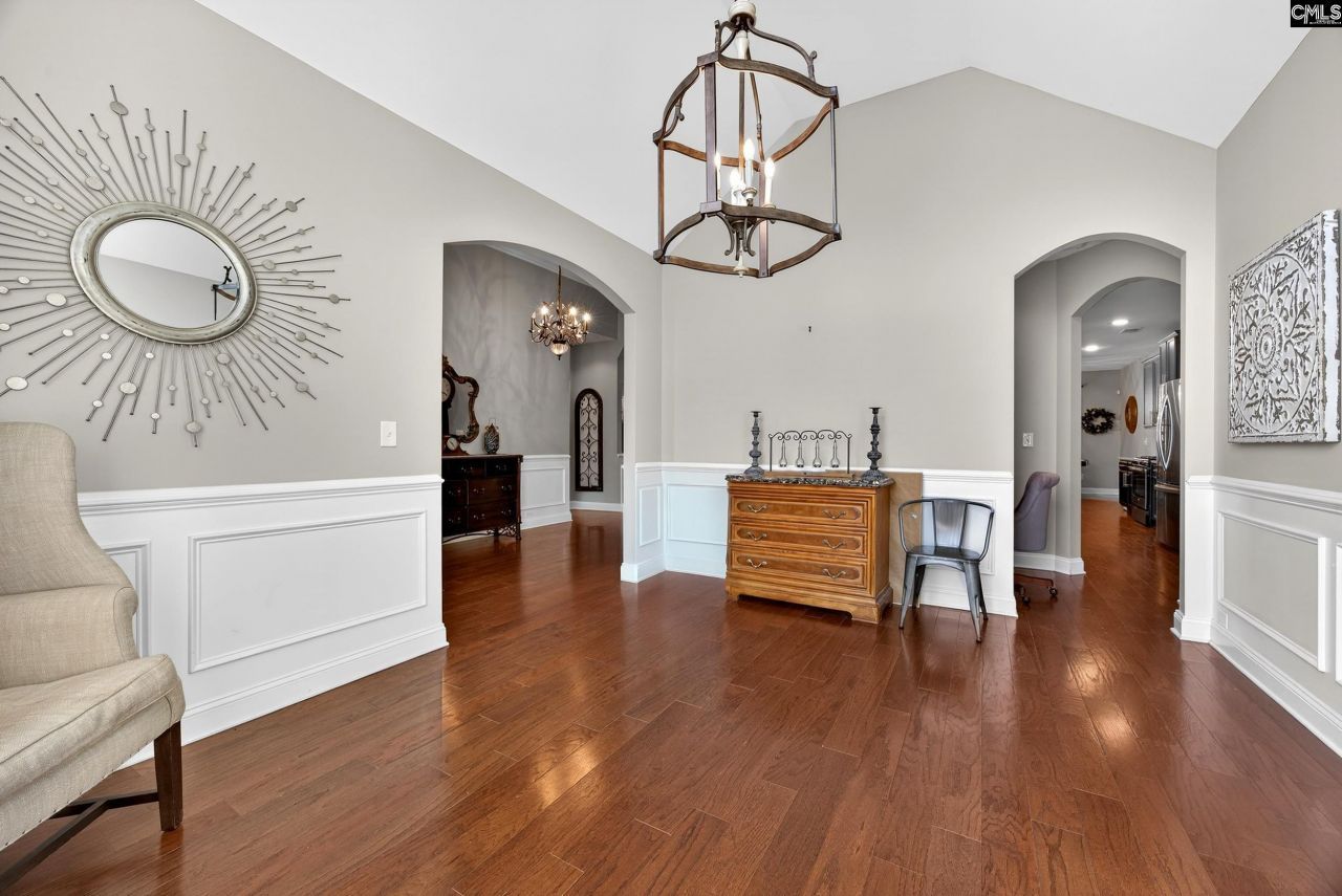 116 Renard Way  Photo 12