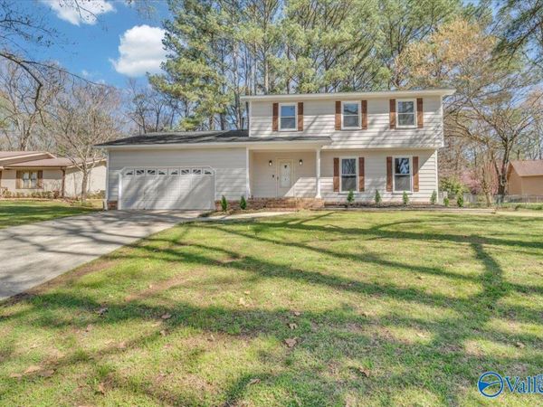 10303 Melanie Drive SE, Huntsville, AL 35803