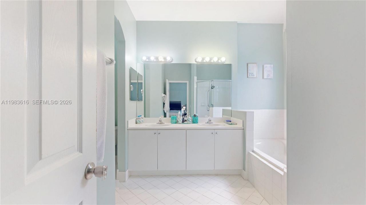 12808 SW 132nd Ter , Miami, FL 33186 Photo