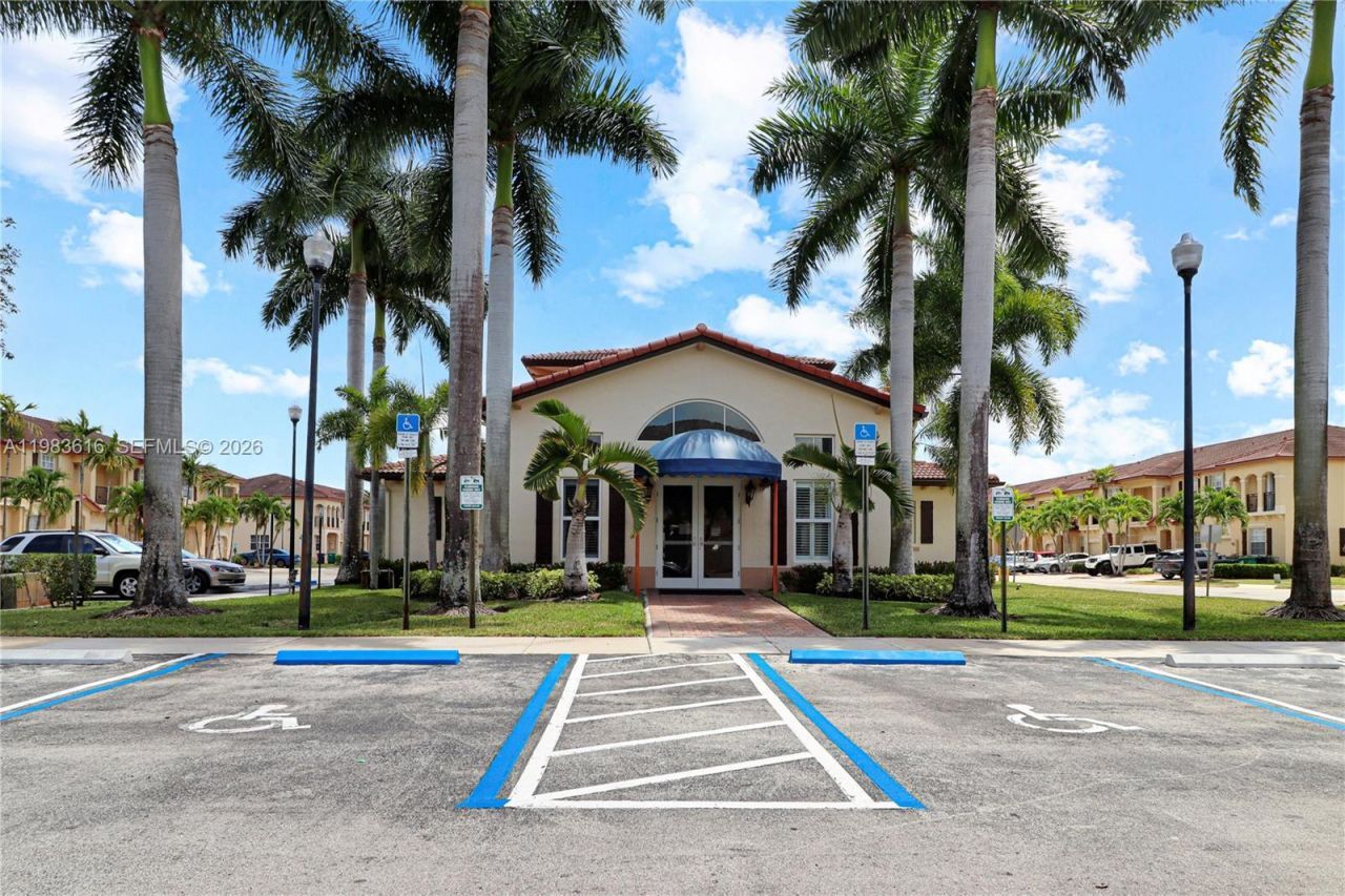 12808 SW 132nd Ter , Miami, FL 33186 Photo