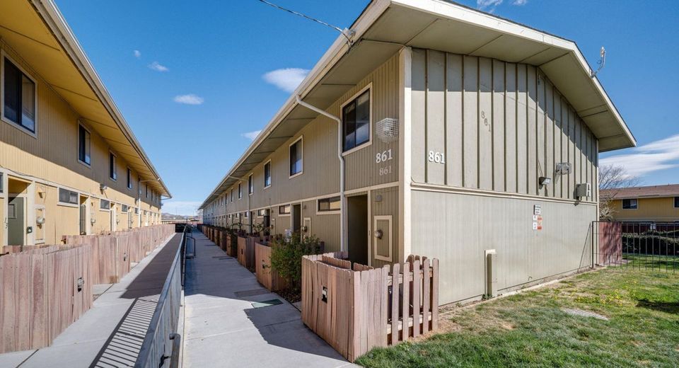 861 Nutmeg Place, Unit 3, Reno, NV 89502 Photo