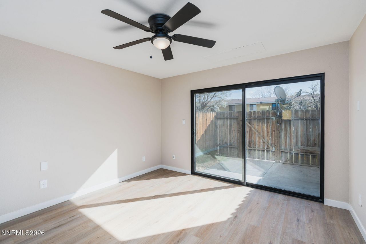 861 Nutmeg Place, Reno, NV 89502 Photo