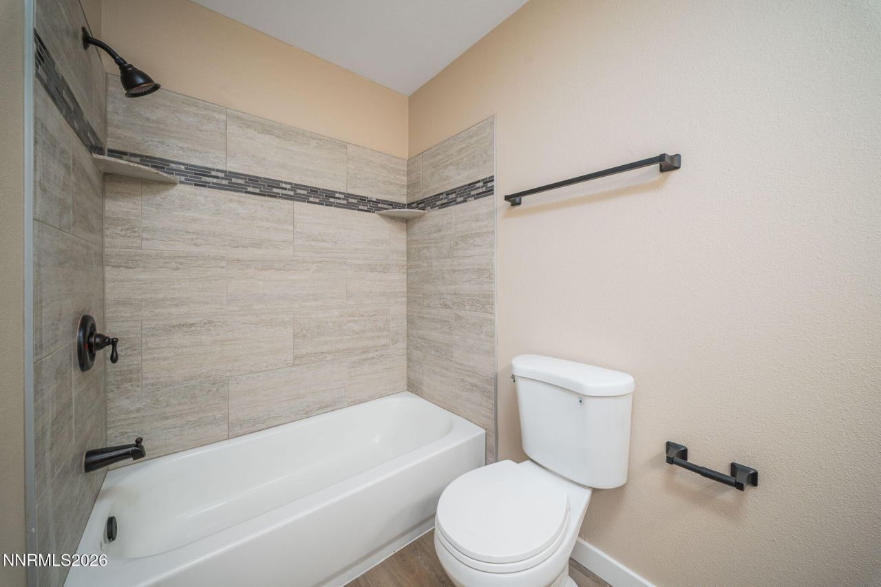 861 Nutmeg Place, Reno, NV 89502 Photo