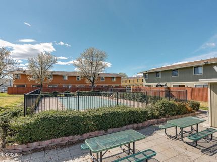 861 Nutmeg Place, Unit 3, Reno, NV 89502 Photo