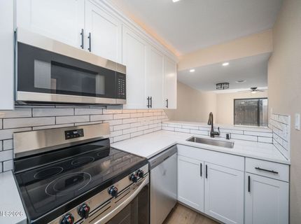 861 Nutmeg Place, Unit 3, Reno, NV 89502 Photo