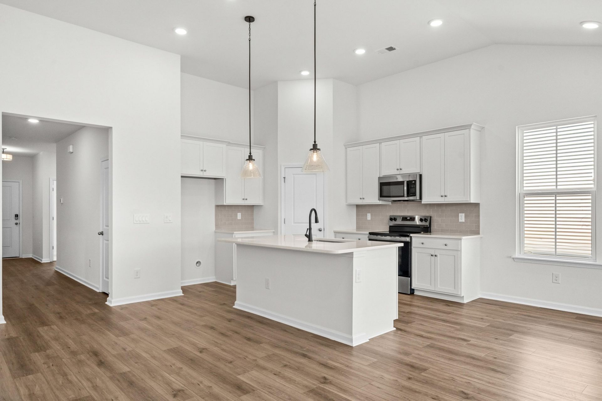 214 Letha Dr Photo 12