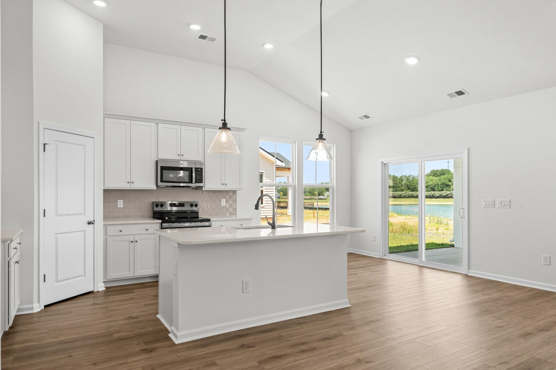 214 Letha Dr Photo 13