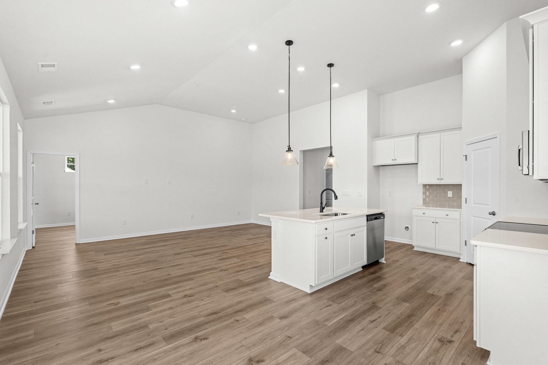 214 Letha Dr Photo 23