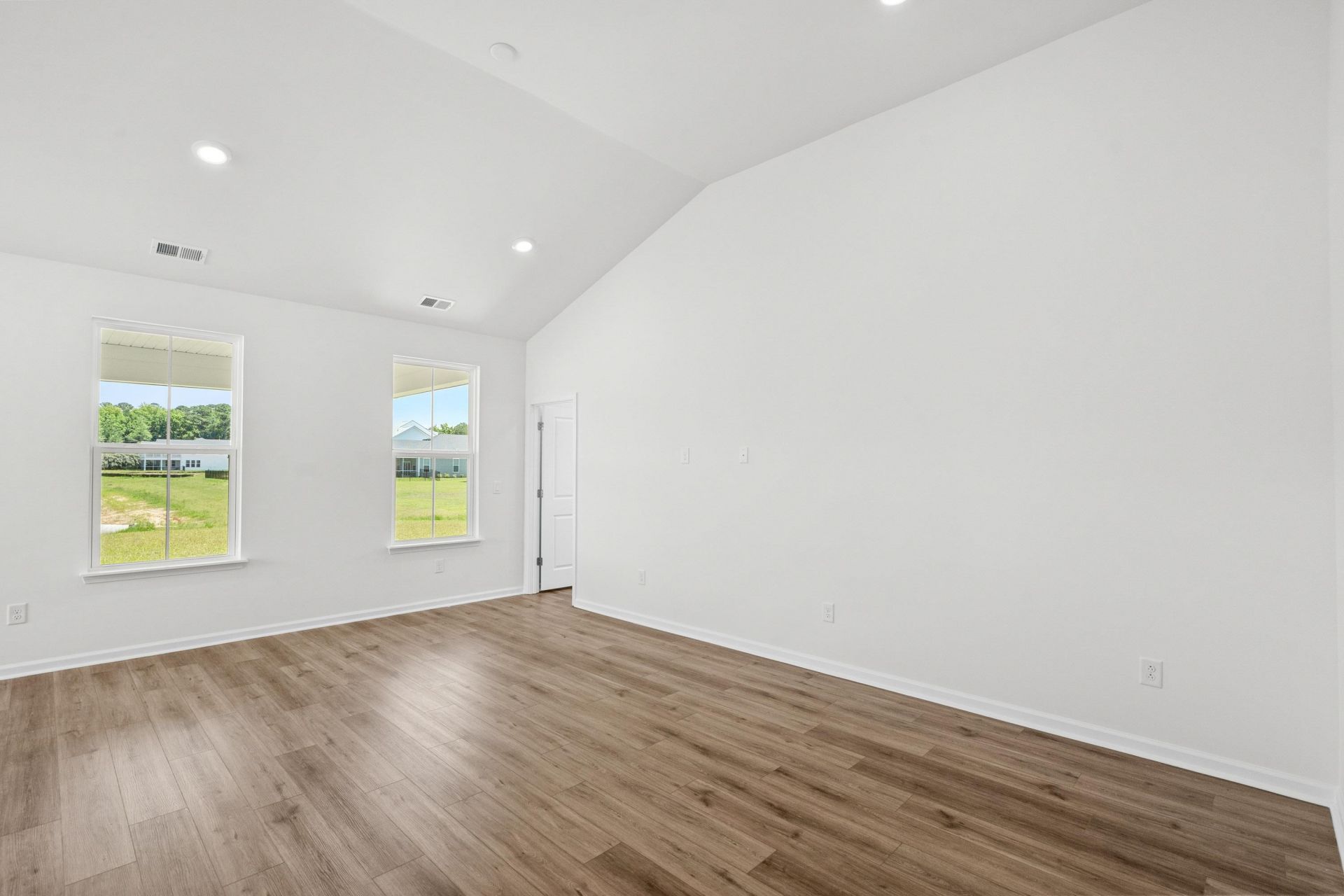 214 Letha Dr Photo 9