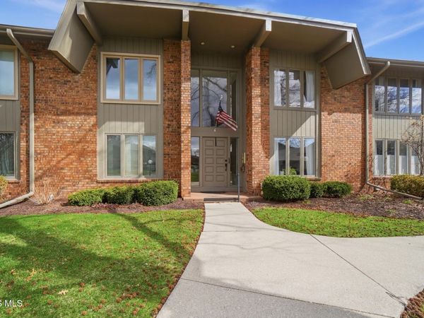 29610 Gleneagles Road , Perrysburg, OH 43551