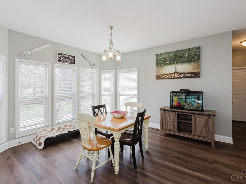 9729 Olde Georgetown Way, Centerville, OH 45458 Photo 10