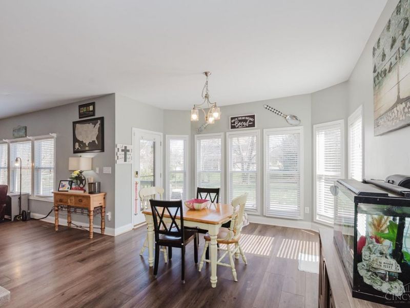 9729 Olde Georgetown Way, Centerville, OH 45458 Photo 11