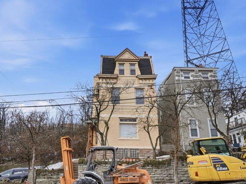 2227 Wheeler Street, Cincinnati, OH 45219 Photo 2