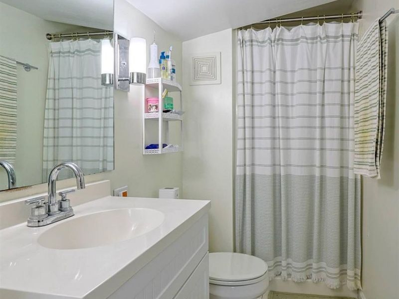 982 Hatch Street, Cincinnati, OH 45208 Photo 23