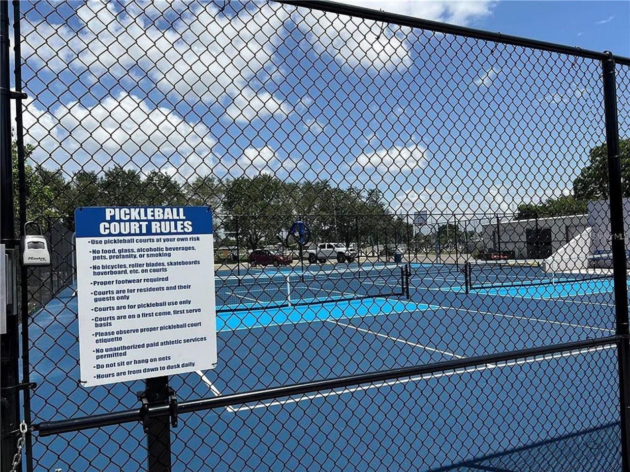 6111 Dartmouth Drive , Bradenton, FL 34207 Photo