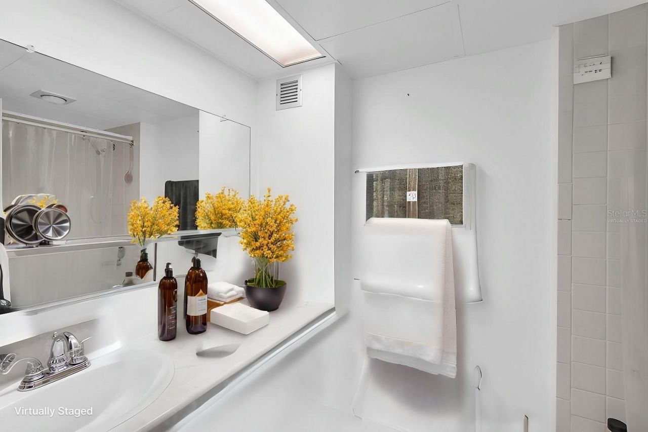 89 S Atlantic Avenue, Unit 204, Ormond Beach, FL 32176 Photo