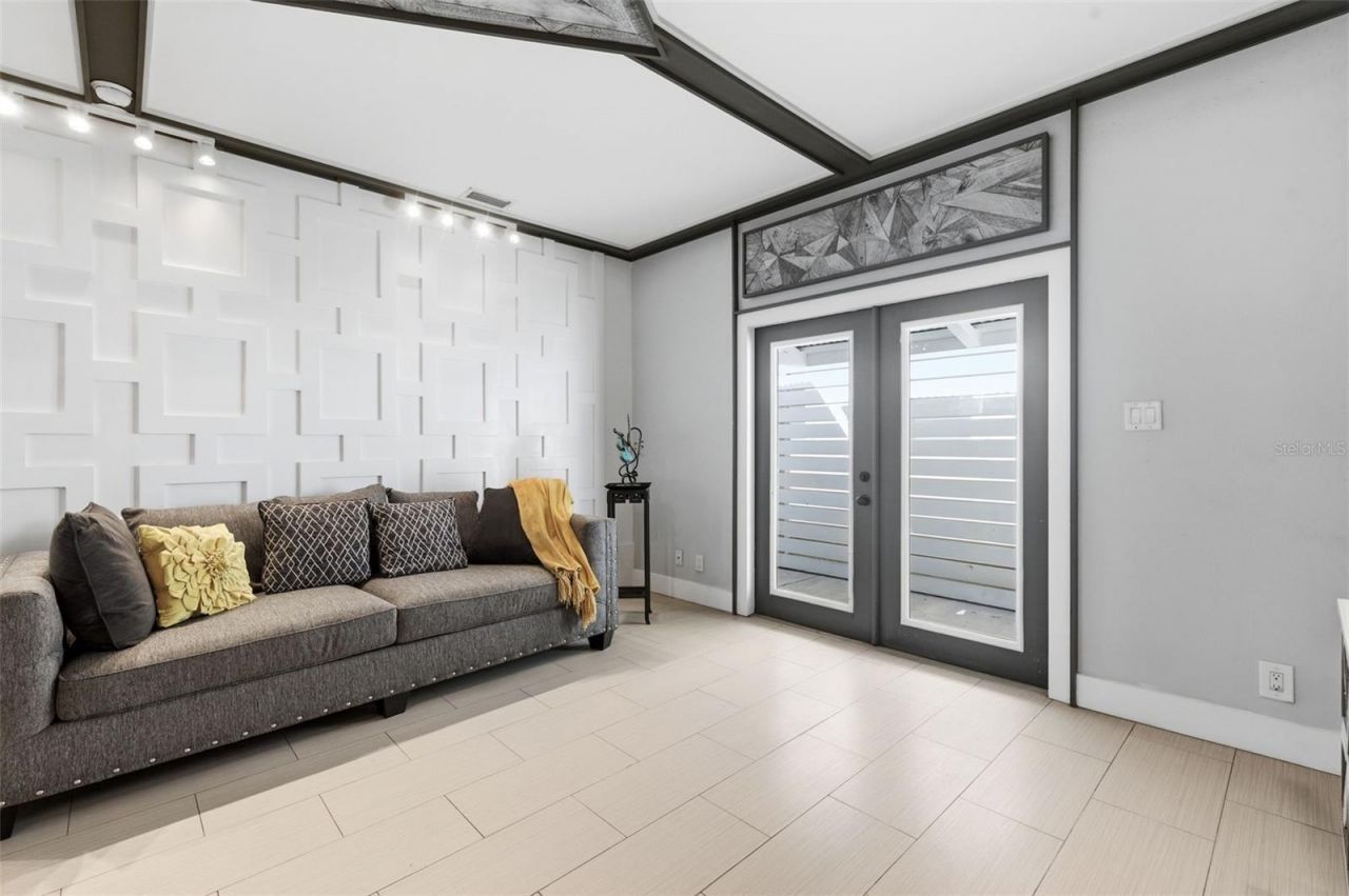 3601 2nd Avenue N, Saint Petersburg, FL 33713 Photo