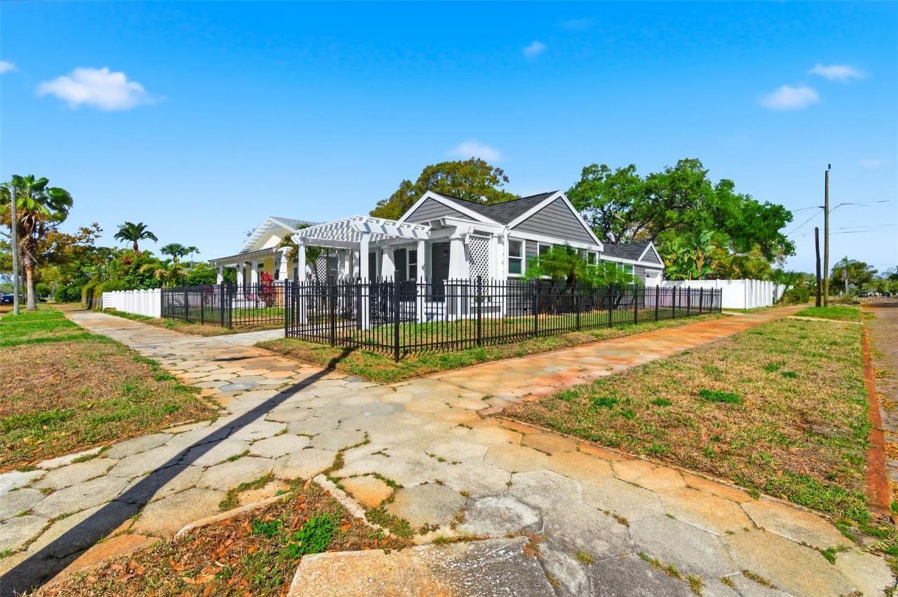 3601 2nd Avenue N, Saint Petersburg, FL 33713 Photo