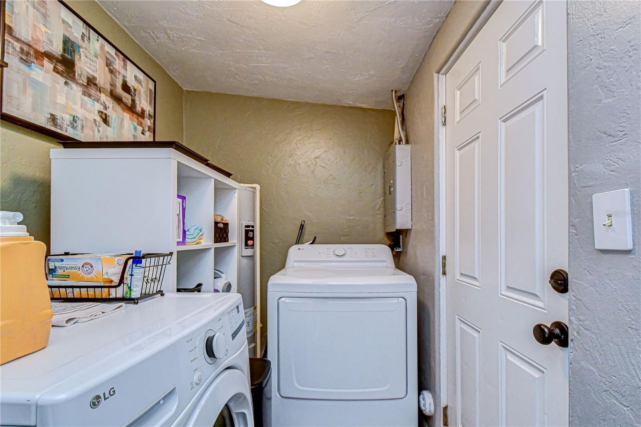 1611 28th Street S, Saint Petersburg, FL 33712 Photo