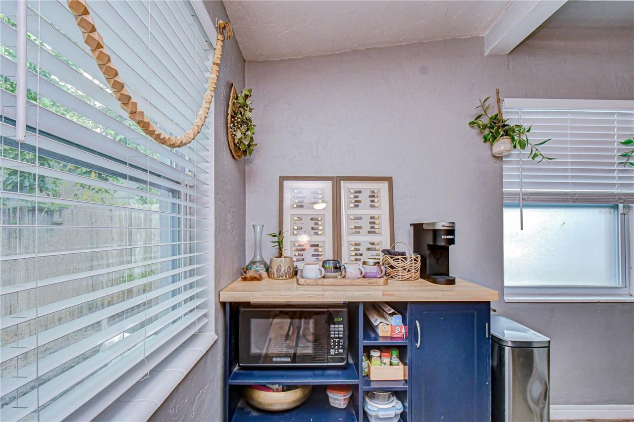 1611 28th Street S, Saint Petersburg, FL 33712 Photo