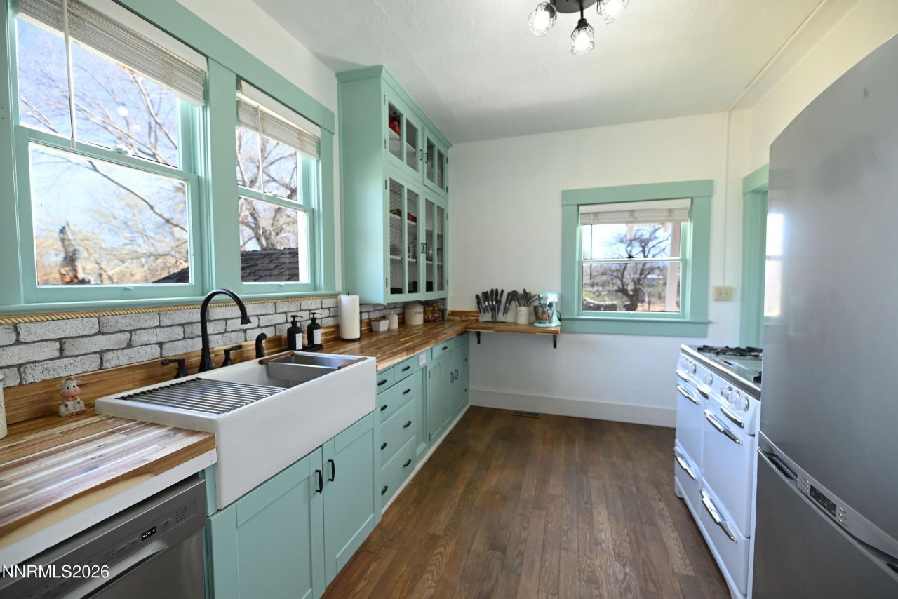 1185 Truckee Lane, Fernley, NV 89408 Photo