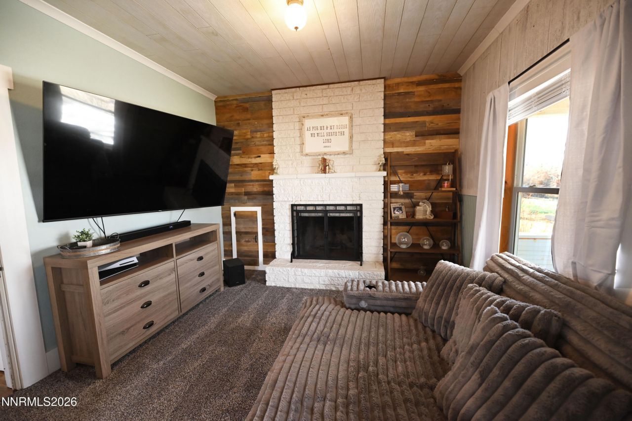 1185 Truckee Lane, Fernley, NV 89408 Photo