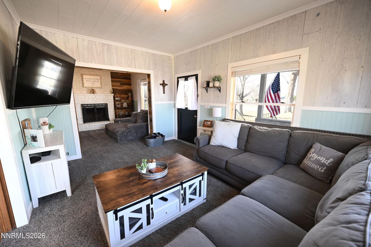 1185 Truckee Lane, Fernley, NV 89408 Photo