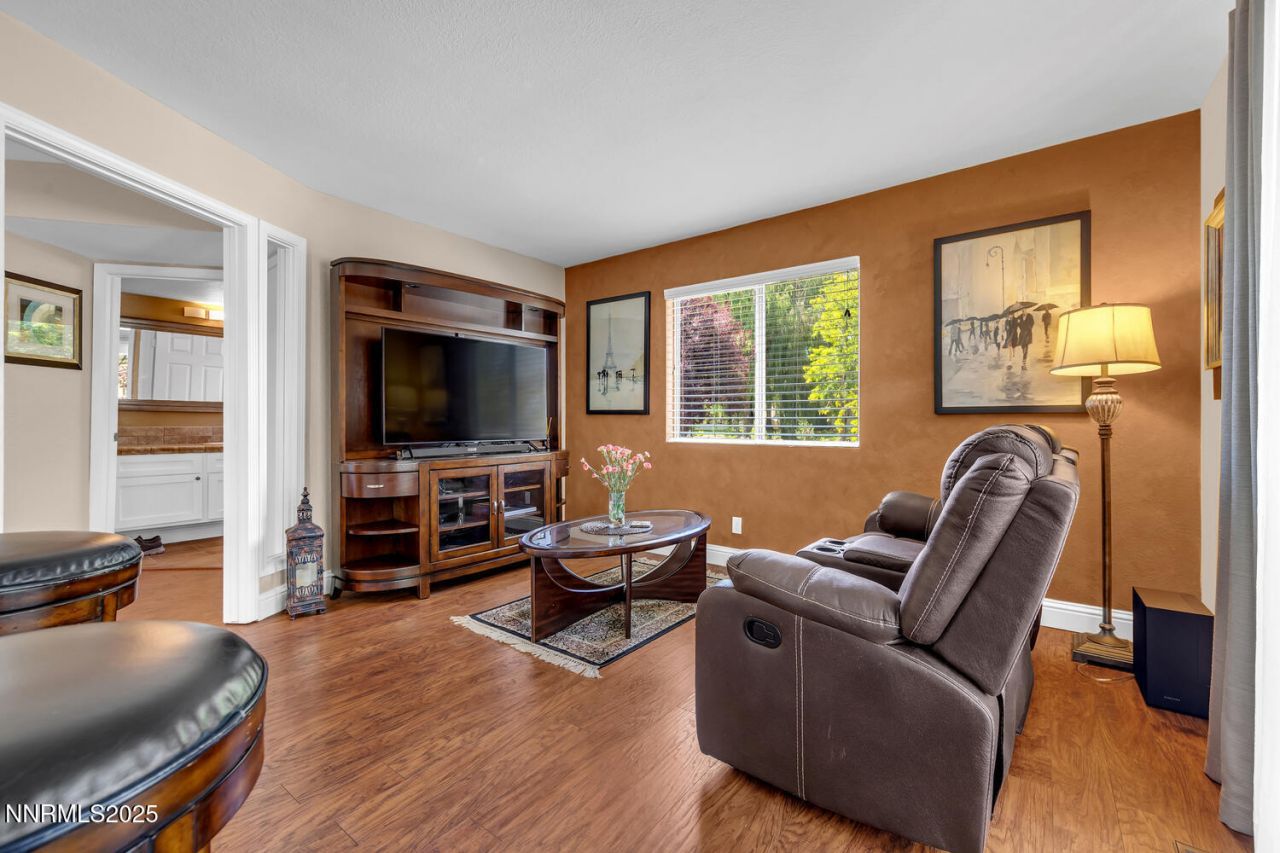 831 Blue Falls Place, Reno, NV 89511 Photo