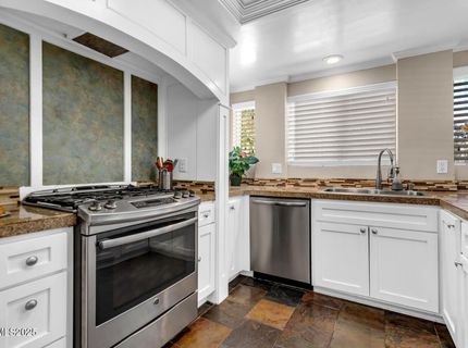 831 Blue Falls Place, Reno, NV 89511 Photo