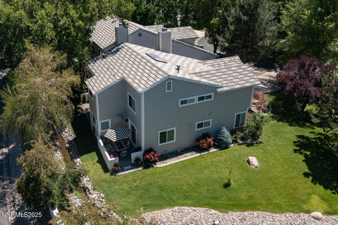 831 Blue Falls Place, Reno, NV 89511 Photo