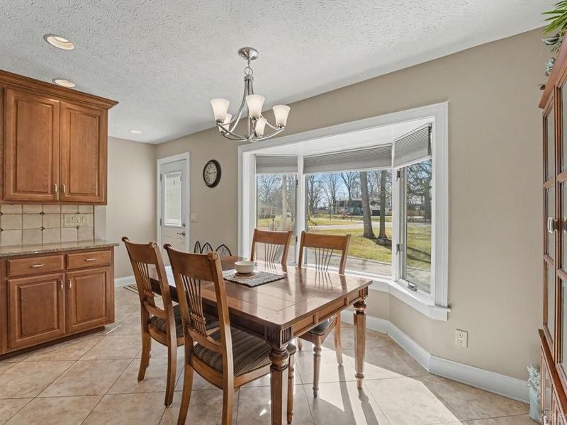 885 Chelsea Lane, Tipp City, OH 45371 Photo 12