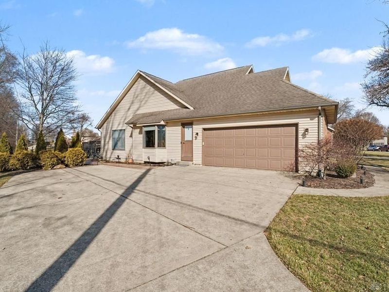 885 Chelsea Lane, Tipp City, OH 45371 Photo 46