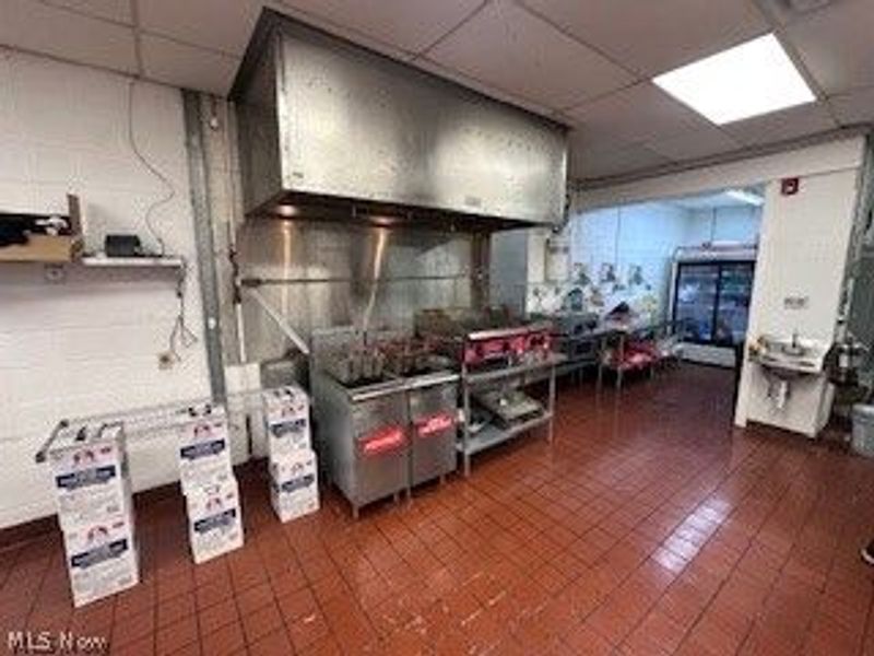 12716 Buckeye Road, Cleveland, OH 44120 Photo 13