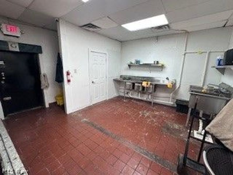 12716 Buckeye Road, Cleveland, OH 44120 Photo 17